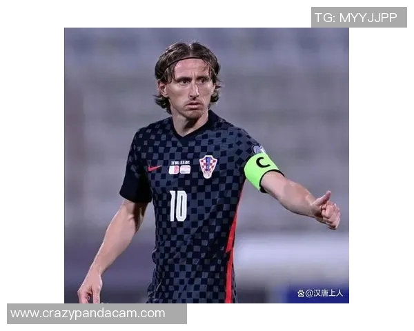 全球足球界力量最强大的明星球员揭秘与成就分析