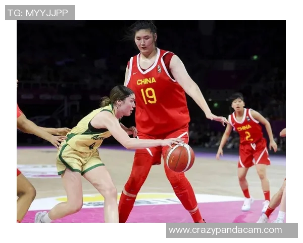 全明星女篮球员展现舞蹈才华视频引发热议，运动与艺术的完美结合